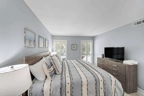 Iron/ironing board, WiFi, bed sheets - Sea Colony condo with pools, hot tub, tennis, gym, & private deck (Bethany Beach)