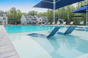 Pool - Friendship Creek dog-friendly townhome with pool, dog parks, bikes, & W/D (Frankford)