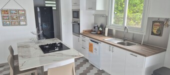Maison 3 chambres avec piscine, vue sur mer