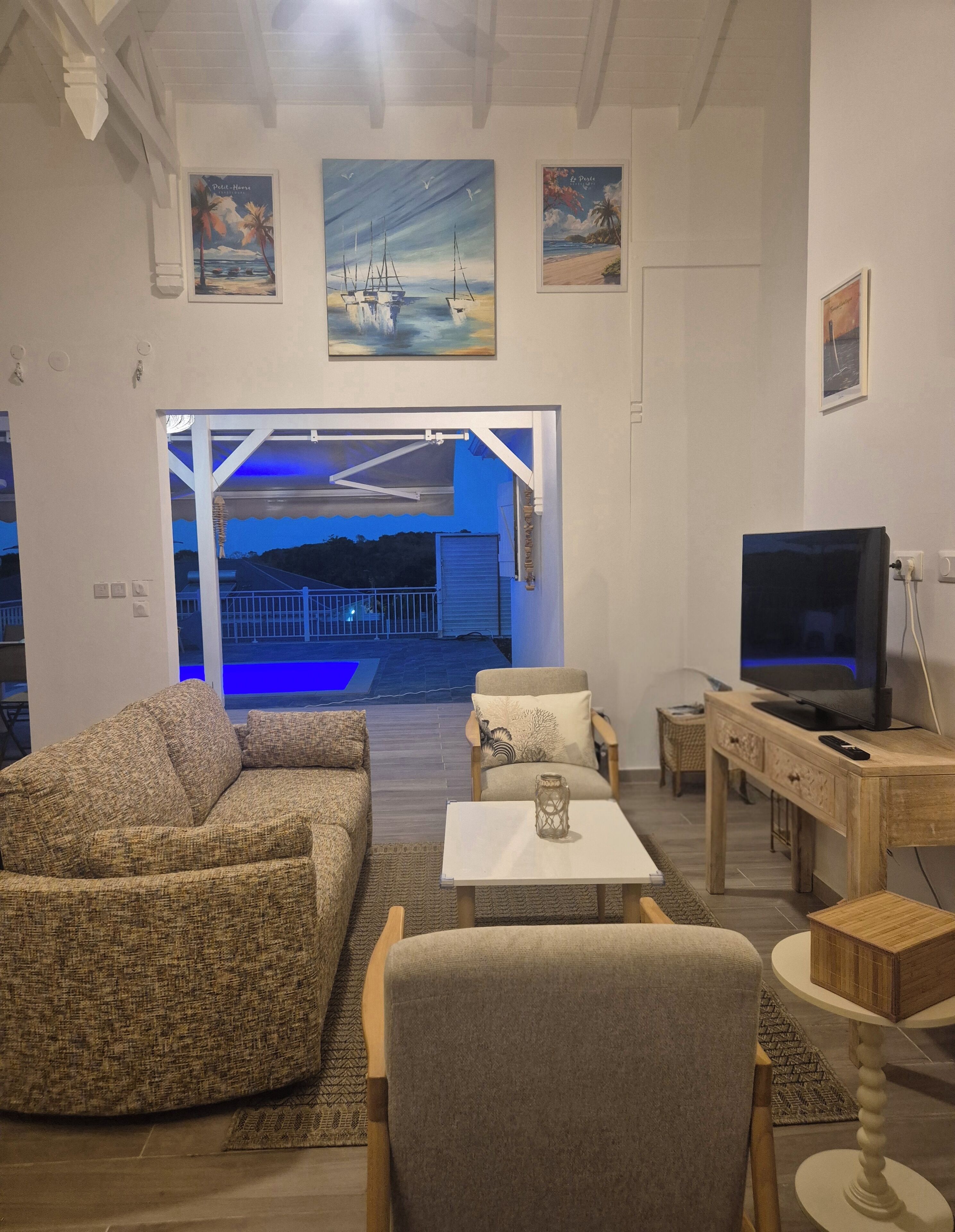 Living area