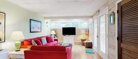 TV, offices