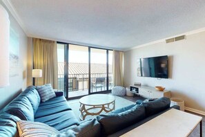 TV, DVD player - Sea Colony oceanfront 3rd floor condo w/ shared sauna, basketball court, balcony (Bethany Beach)