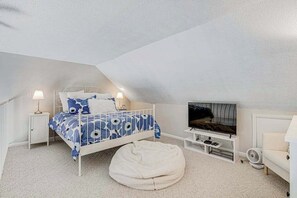 WiFi, bed sheets - Fun Sea Colony Home w/Free WiFi, Central AC, Balcony - Near Beach & Boardwalk (Bethany Beach)