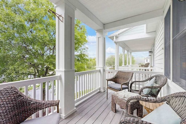 Property grounds - Three-Story Bayside Resort Retreat W/ Shared Pool/Hot Tub, Balcony & Central AC (Selbyville)