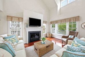 TV, fireplace, offices - Bethany West home with grill, washer/dryer, WiFi, central AC, & pool (Bethany Beach)