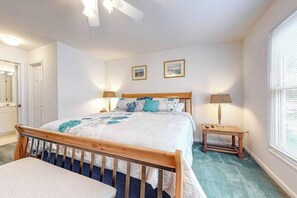 Iron/ironing board, WiFi, bed sheets - Sea Colony Tennis condo w/ central AC and access to pool and fitness center (Bethany Beach)