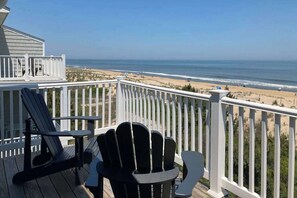Property grounds - Fenwick Island townhome - oceanfront location, 3 decks, fast WiFi, & W/D (Fenwick Island)