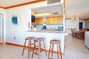 Interior - Sea Colony corner condo with ocean views, wraparound balcony, pools, & beach (Bethany Beach)