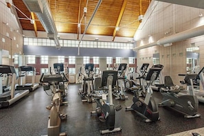 Fitness facility - Bear Trap Dunes 1st floor condo w/ central AC, private W/D, and gas fireplace (Ocean View)