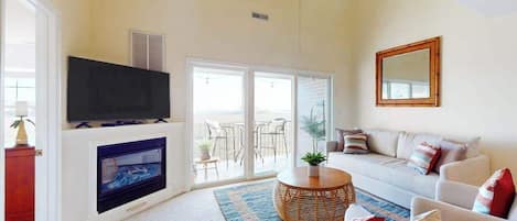 TV, fireplace, offices