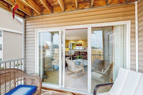 Bethany Bay Condo with Pool, Tennis Court, & on-site golf