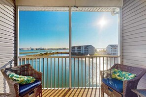 Interior - Bethany Bay water-view condo with pool, on-site golf & sports courts access (Ocean View)