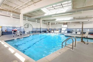 Pool - Sea Colony Tennis condo w/ basketball court, gym, pool & tennis courts (Bethany Beach)