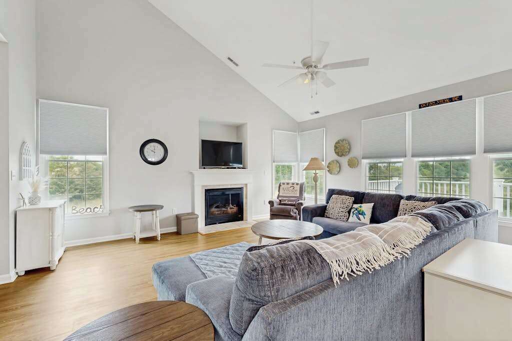 Bear Trap Dunes Dog Friendly Condo With Pools, Hot Tub, Wifi, Central A/c - Delaware