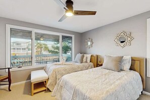 Iron/ironing board, WiFi, bed sheets - South Bethany bay front house w/amazing views, deck, patio, balcony, grill (Bethany Beach)