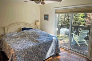 Iron/ironing board, WiFi - Town of South Bethany house w/patio, grill, close to beach & restaurants (Bethany Beach)