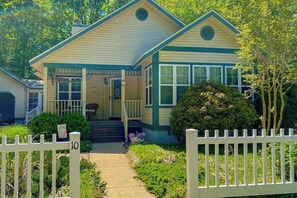 Exterior - Savannahs Landing home with outdoor shower & shared pool, tennis, & playground (Ocean View)