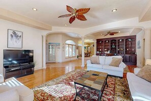 TV, fireplace - Town of Ocean View pet friendly house with a private pool! (Bethany Beach)
