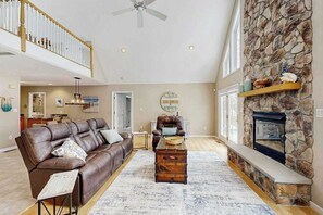 TV, fireplace, table football, offices - Salt Pond home with access to community pool,  tennis court & gym (Bethany Beach)