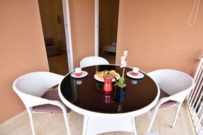Apartment, 1 Bedroom, Terrace, Pool View | Dining room - Modern Poolside Flat With Game Room Acess (Tar-Vabriga)