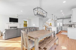 Dining - Town of Bethany Beach home with a fireplace & outdoor living - near beach (Bethany Beach)