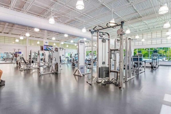 Fitness facility - Sea Colony condo with 12 pools, sports courts, private beach, sauna, gym & porch (Bethany Beach)