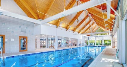 Bear Trap Dunes condo with pools, golf, sauna, sports courts - dogs OK