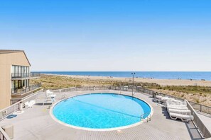 Pool - Sea Colony Oceanfront Penthouse - Views, Wrap-Around Deck, Pools, Private Beach (Bethany Beach)