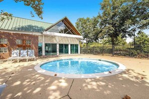 Pool - Bear Trap Dunes villa with resort amenities & screened deck - dog-friendly (Ocean View)
