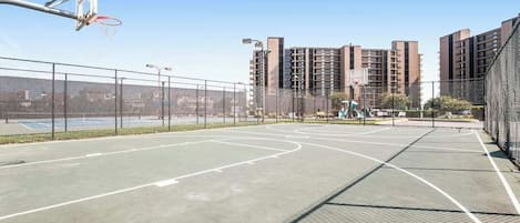Sport court
