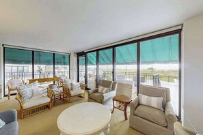 TV, offices - Sea Colony lanai condo with pools, tennis/pickle ball courts, fitness center (Bethany Beach)