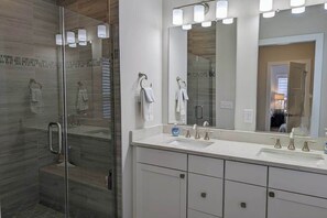 Shower, hair dryer, towels - Town of Bethany Beach house w/private pool, hot tub, games, deck, grill (Bethany Beach)
