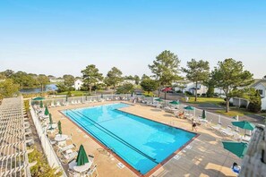 Pool - Mallard Lakes townhouse w/community pool, tennis & basketball court (Selbyville)