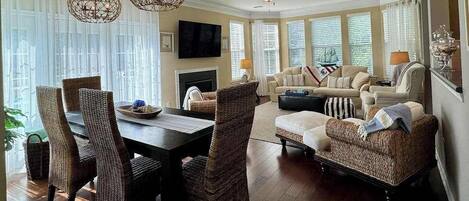 TV, fireplace, offices