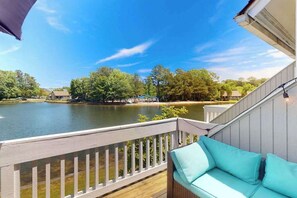 Property grounds - Sea Colony condo with water views, pools, beach access, tennis, & private deck (Bethany Beach)