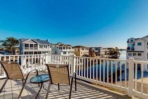 Property grounds - Town of South Bethany enchanting canal-front retreat with decks & amazing views (Bethany Beach)