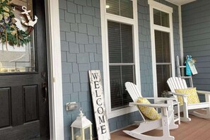 Terrace/patio - Dazzling Bayside Resort home with pools, gym, & athletic court - close to beach (Selbyville)