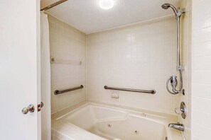 Een douche, een haardroger