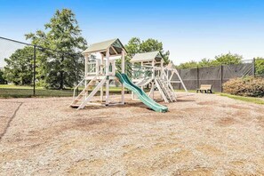 Children’s area - Bear Trap Dunes resort home with pool, sauna, & large deck (Ocean View)