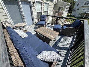 Property grounds - Townhomes of Providence spacious townhouse w/shared pool, deck, W/D (Ocean View)