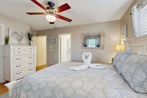 Iron/ironing board, WiFi, bed sheets - Mallard Lakes condo w/community pool, tennis & basketball court (Selbyville)