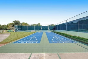 Sports court - Salt Pond townhome with access to community pool,  tennis court & gym (Bethany Beach)