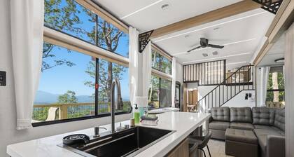 Gorgeous views of the Smoky Mountains Family