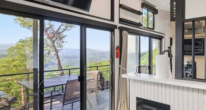 Tree House views of the Smoky Mountains Family