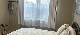 Cozy, quiet with a  country setting 1-bedroom hotel style cabin, #22, in Verona