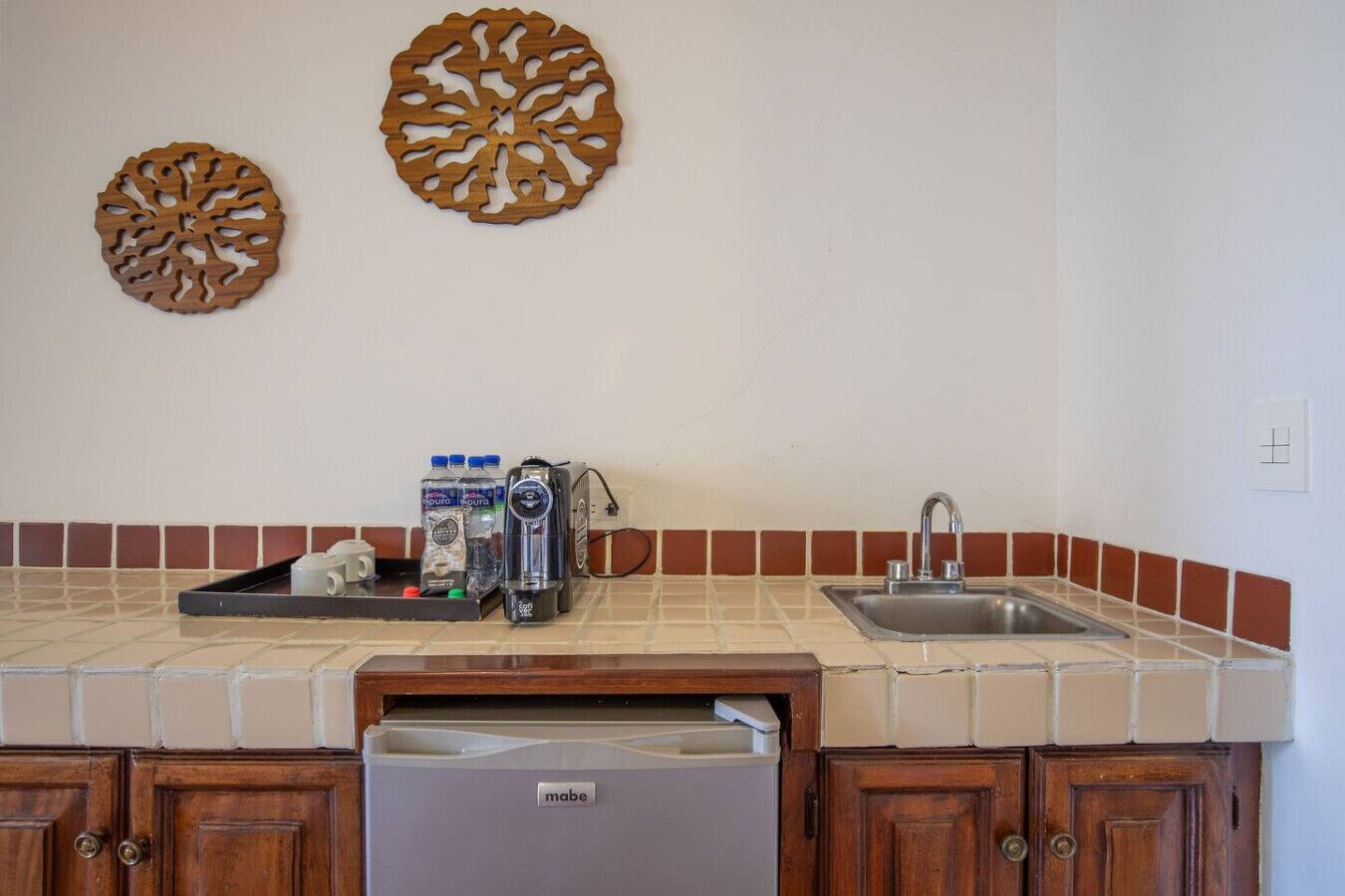 Fridge, microwave, coffee/tea maker, toaster