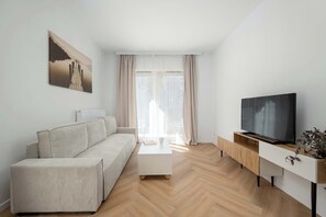 TV - Comfortable Apartment | View Terrace (Wrocław)