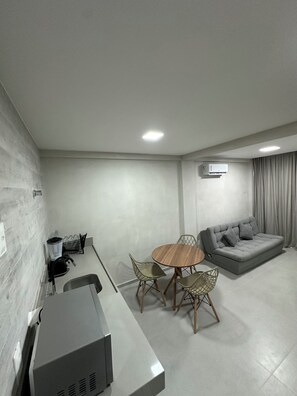 Economy Studio, Balcony | Living area