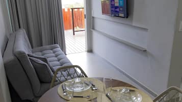 Standard Studio | Living area