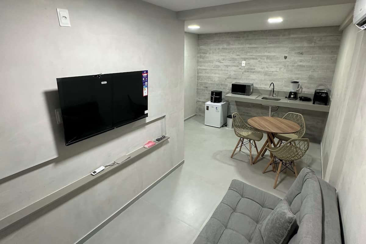 Economy Studio, Balcony | Living area